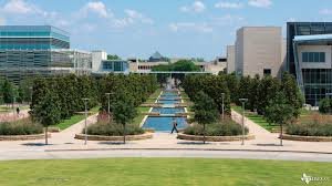 University of Texas at Dallas: A Hub of Innovation and Excellence, Academic Excellence, Community Engagement